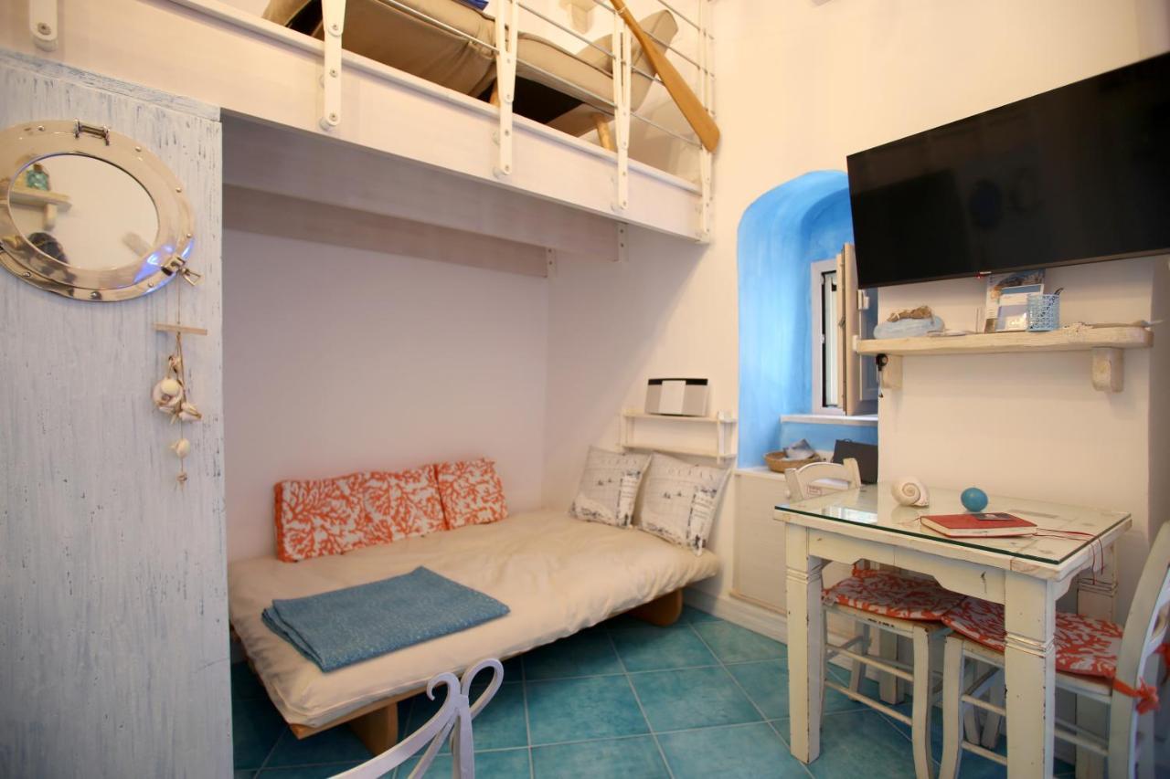 Piazzetta Petrone Apartments + Parking Βιέστε Εξωτερικό φωτογραφία